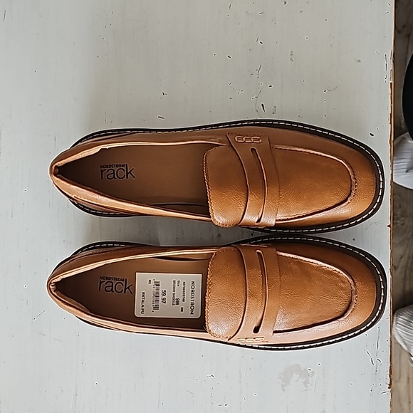 Loafers - Picture 3 of 4